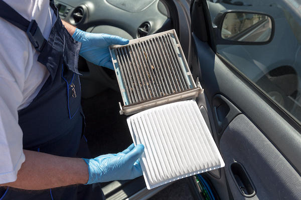 Symptoms of a Dirty Cabin Filter